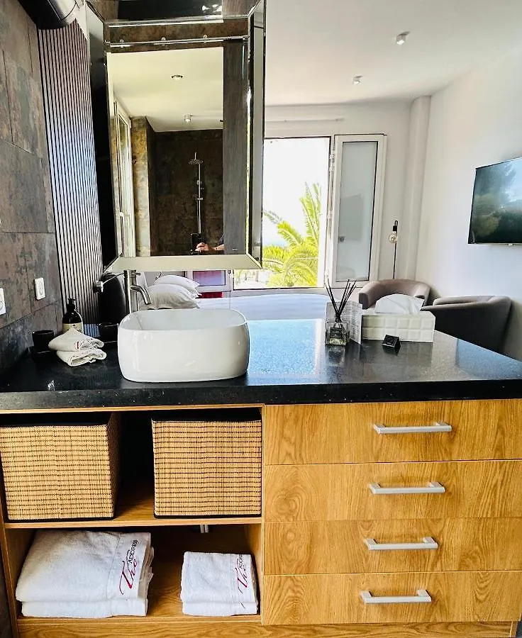 The Address Cassis Hotel Guest house